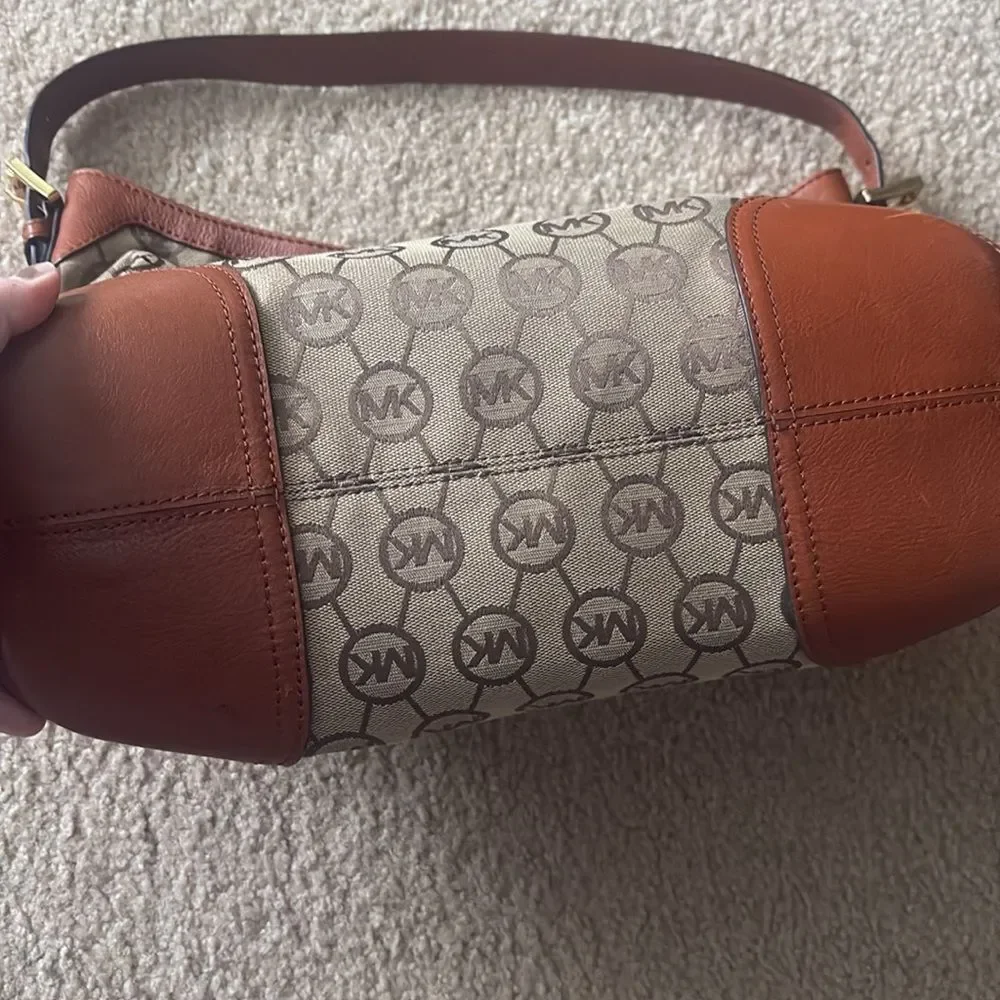 Michael Kors Millbrook Hobo Camel/Luggage Shoulder Bag Brown Tan MK Logo Y2K